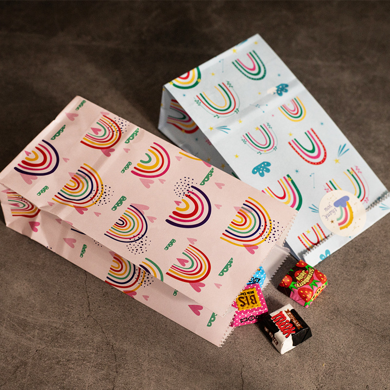 Small Paper Bags Rainbow Print - Wedding Favor Box 评论和价格