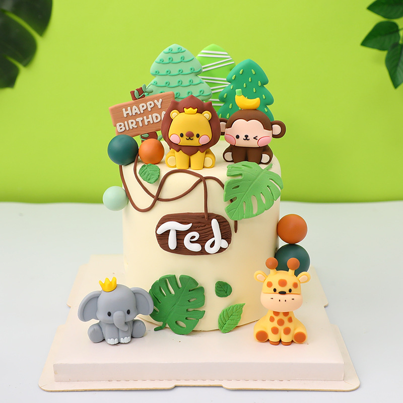New Forest Jungle Animals Cake - Wedding Zoo 评论和价格