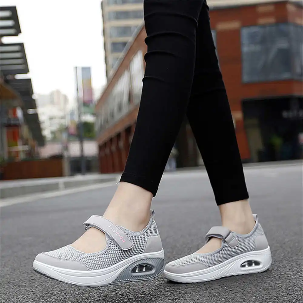 36-41 Demi-season Colored Snea - Wedding Supply Canada 评论和价格